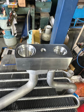 Load image into Gallery viewer, VR/VS evaporator to VN/VP evaporator box adapter
